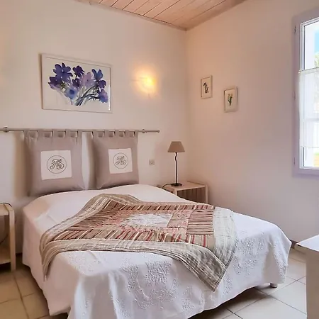 Villa Au Lieu La Passe , Individuelle De Plain Pied, Avec Beaucoup De Charme *