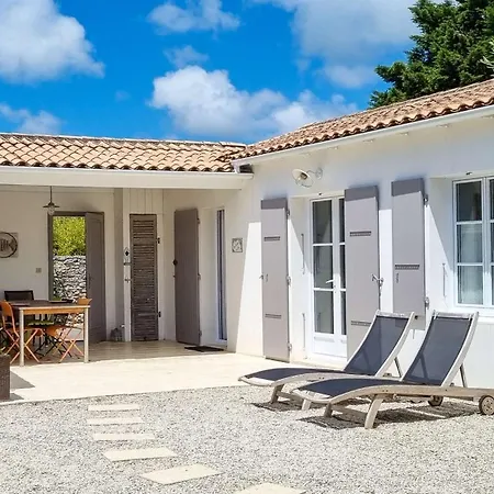 Villa Au Lieu La Passe , Individuelle De Plain Pied, Avec Beaucoup De Charme
