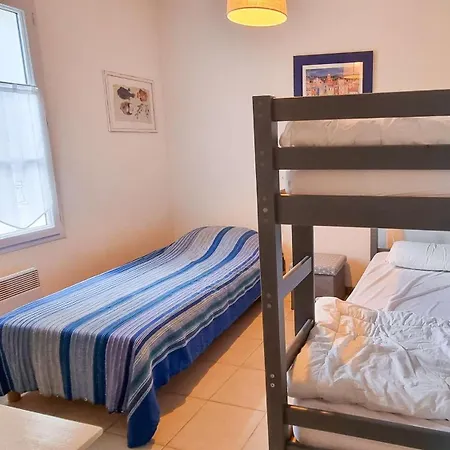 Au Lieu La Passe , Individuelle De Plain Pied, Avec Beaucoup De Charme Villa *