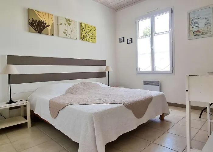 Au Lieu La Passe , Individuelle De Plain Pied, Avec Beaucoup De Charme